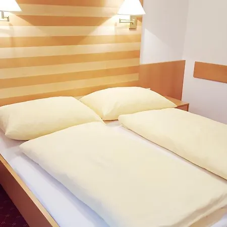 Zur Goldenen Krone 3* Furth bei Gottweig