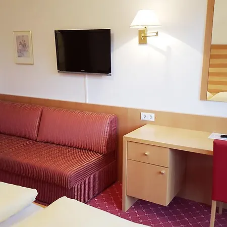 Zur Goldenen Krone Hotell Furth bei Gottweig