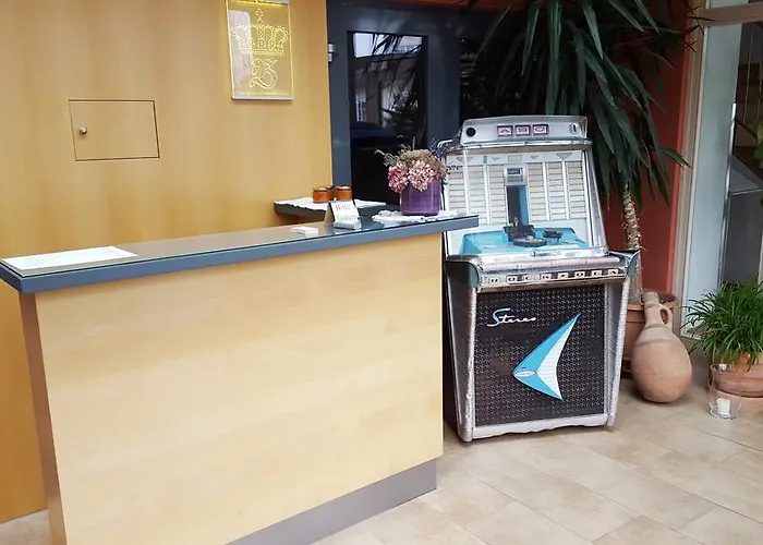 Zur Goldenen Krone Hotel 3*