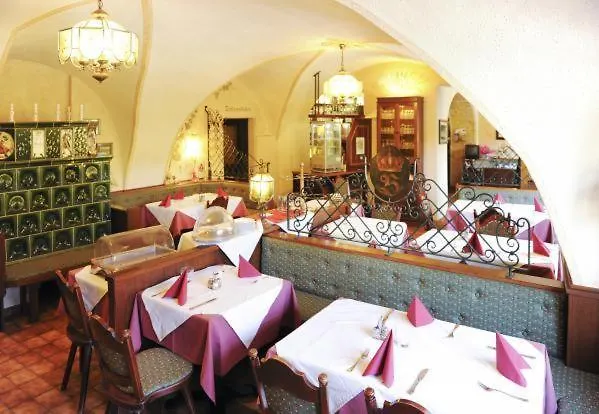 Zur Goldenen Krone 3*