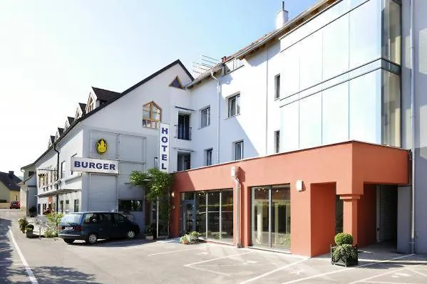 Hotel Zur Goldenen Krone 3*