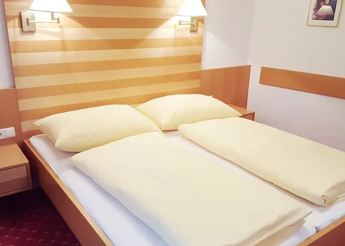 Zur Goldenen Krone 3* Furth bei Gottweig