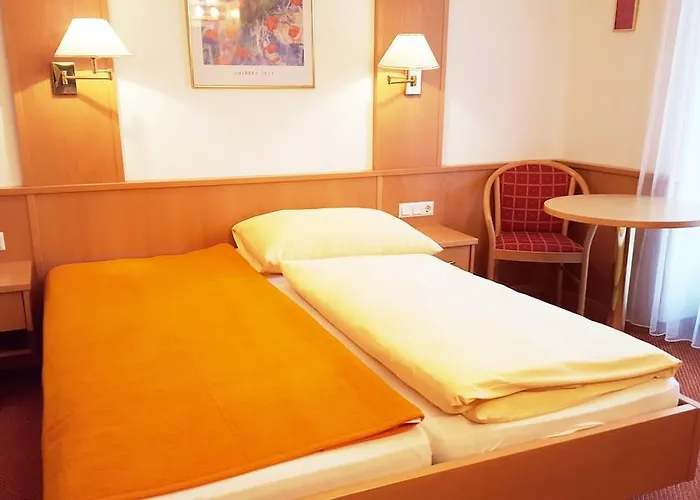 Zur Goldenen Krone 3* Furth bei Gottweig